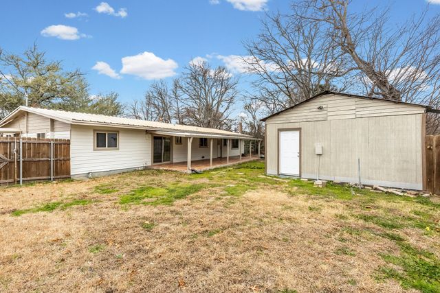 1508 Skyline Drive, Greenville, TX 75401