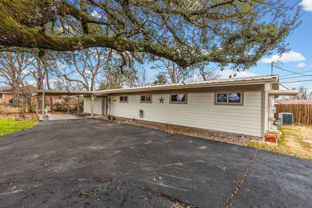 1508 Skyline Drive, Greenville, TX 75401