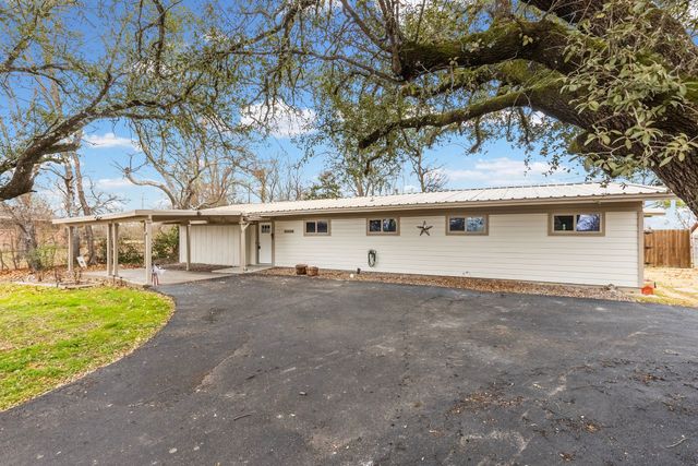 1508 Skyline Drive, Greenville, TX 75401