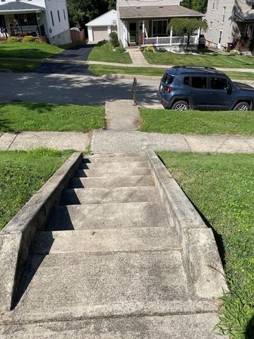 1541 Elk St, City Of Franklin, PA 16323