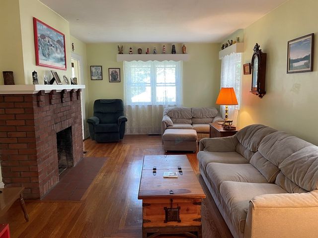 1541 Elk St, City Of Franklin, PA 16323