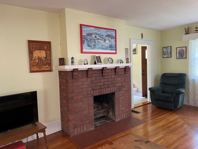 1541 Elk St, City Of Franklin, PA 16323