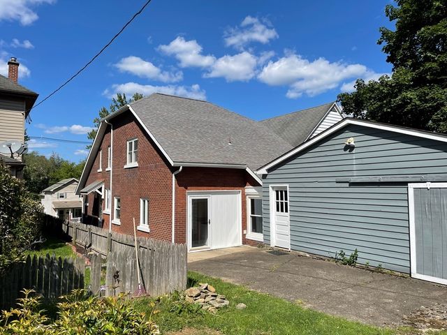 1541 Elk St, City Of Franklin, PA 16323