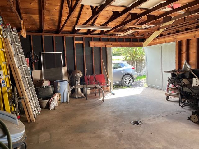 1541 Elk St, City Of Franklin, PA 16323