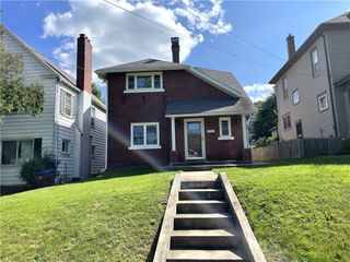 1541 Elk St, City Of Franklin, PA 16323