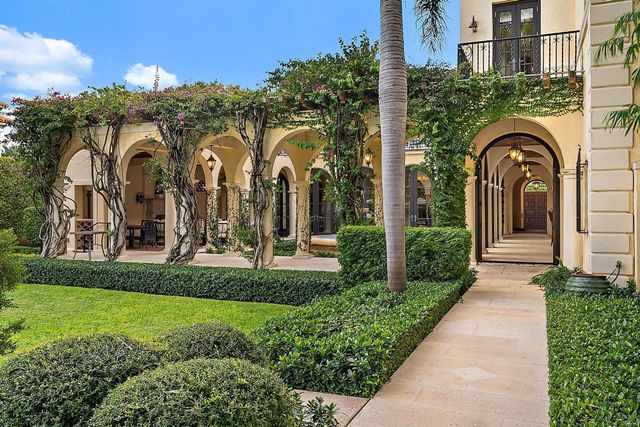 143 Clarendon Avenue, Palm Beach, FL 33480