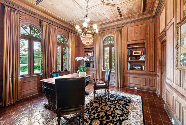 143 Clarendon Avenue, Palm Beach, FL 33480