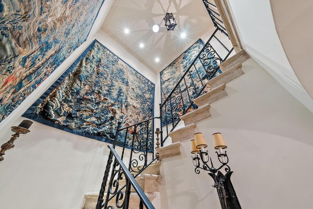 143 Clarendon Avenue, Palm Beach, FL 33480