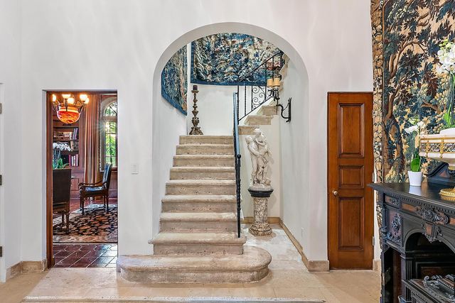 143 Clarendon Avenue, Palm Beach, FL 33480