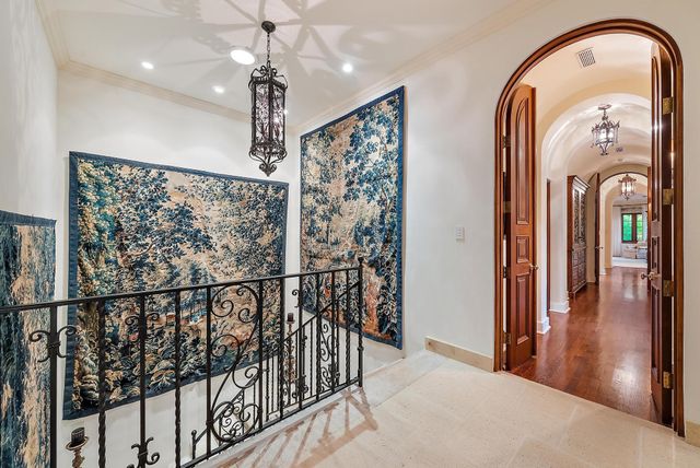 143 Clarendon Avenue, Palm Beach, FL 33480