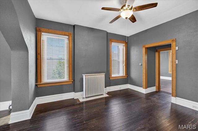 8215 Pennsylvania Avenue, St Louis, MO 63111