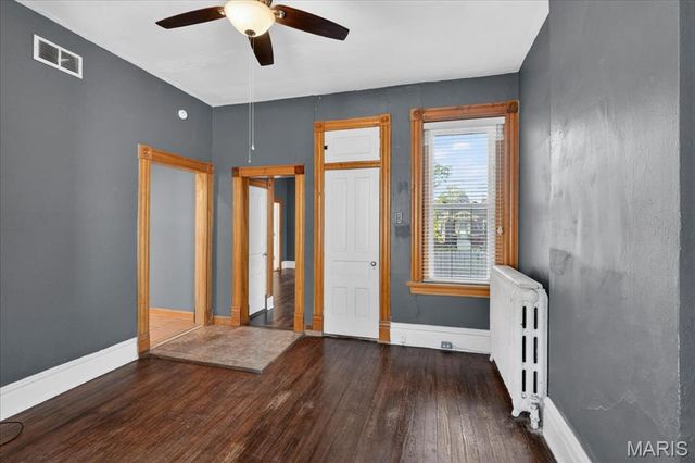 8215 Pennsylvania Avenue, St Louis, MO 63111