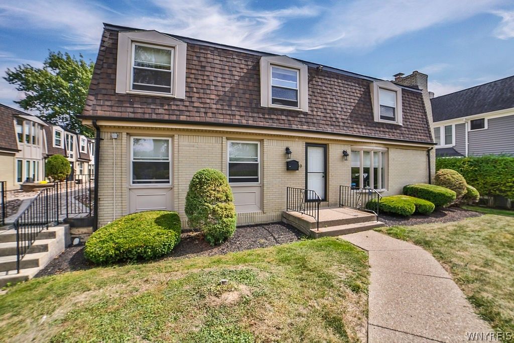 32 Bernhardt Drive 10, Amherst, NY 14226