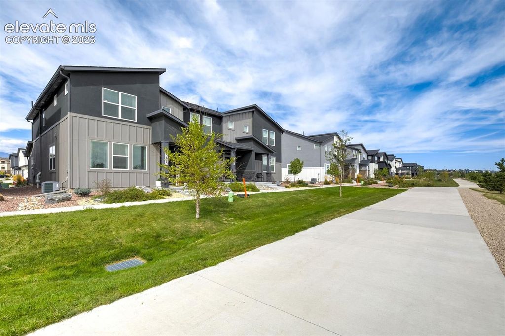 3635 Levy Park Drive, Colorado Springs, CO 80922 — photo 3