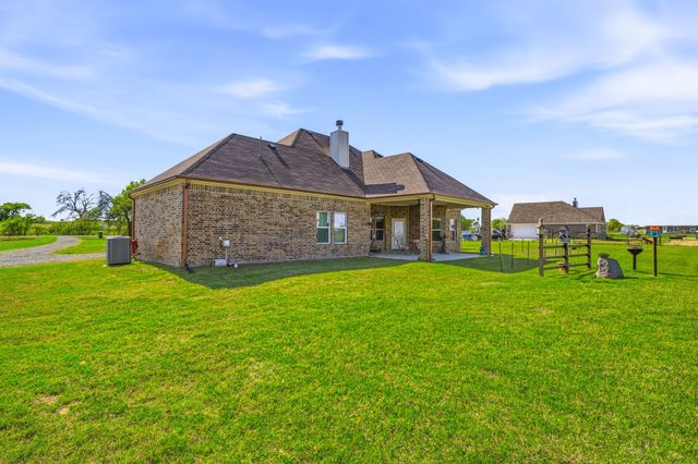 250 County Road 428, Stephenville, TX 76401