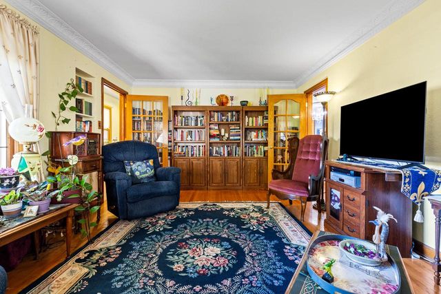 2141 S 105th STREET, West Allis, WI 53227