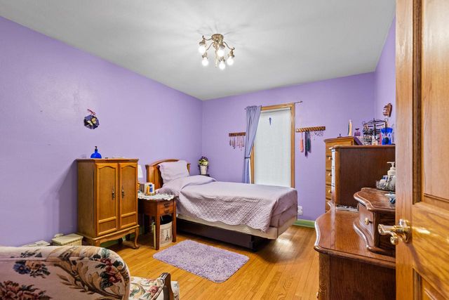 2141 S 105th STREET, West Allis, WI 53227