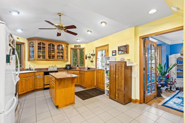 2141 S 105th STREET, West Allis, WI 53227