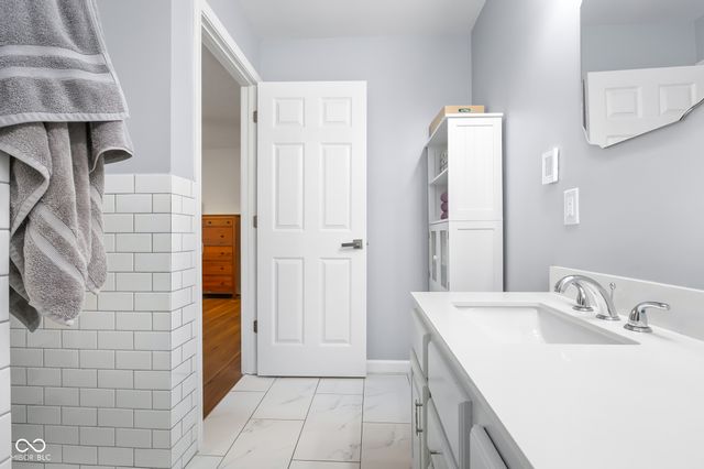 3119 Heather Lane, Columbus, IN 47203
