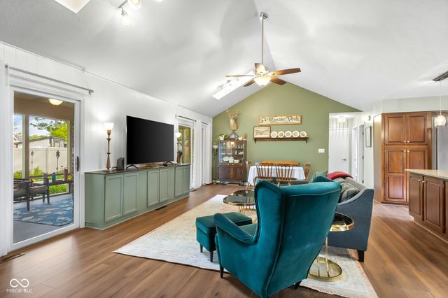 3119 Heather Lane, Columbus, IN 47203