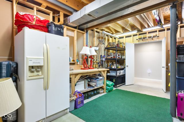 3119 Heather Lane, Columbus, IN 47203