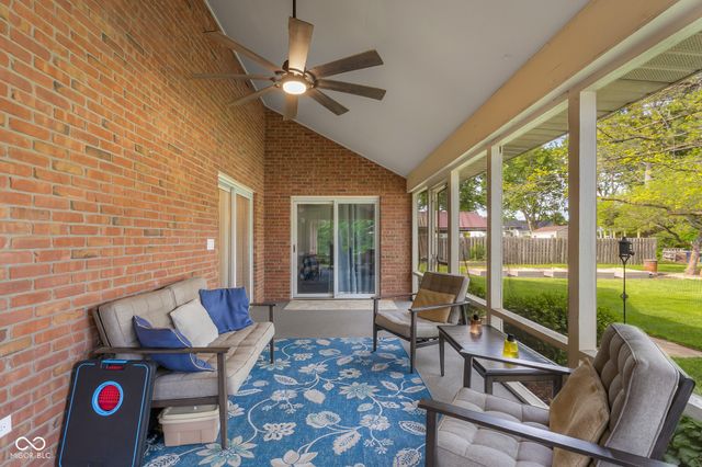 3119 Heather Lane, Columbus, IN 47203