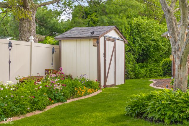 3119 Heather Lane, Columbus, IN 47203