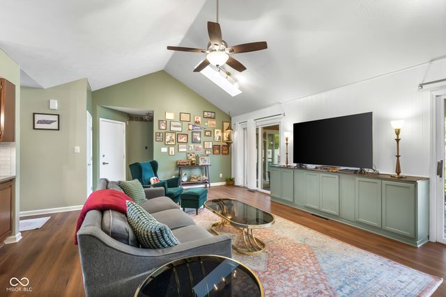 3119 Heather Lane, Columbus, IN 47203