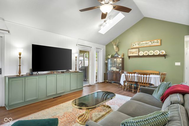 3119 Heather Lane, Columbus, IN 47203