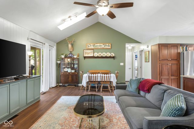 3119 Heather Lane, Columbus, IN 47203