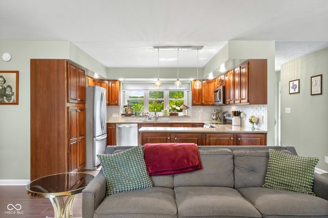 3119 Heather Lane, Columbus, IN 47203