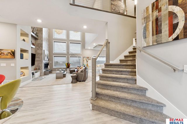 5702 S 234 Street, Elkhorn, NE 68022