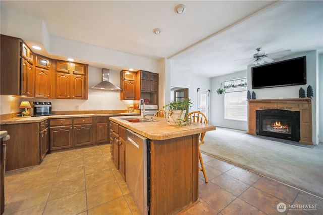 181 E Elaine Place, Belfair, WA 98528