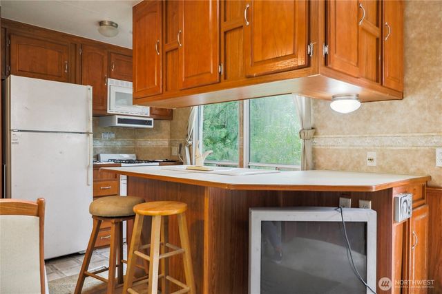 181 E Elaine Place, Belfair, WA 98528