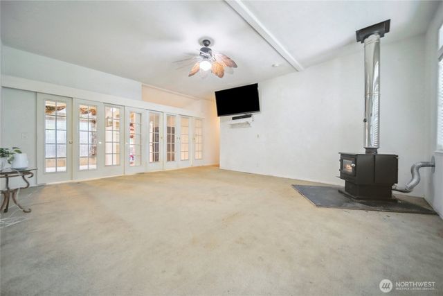 181 E Elaine Place, Belfair, WA 98528