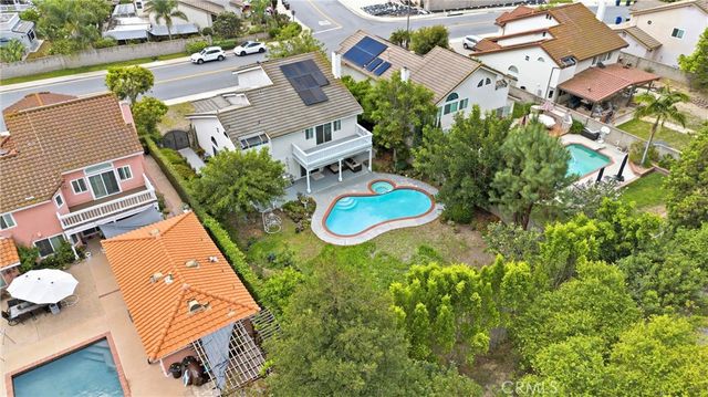 1738 N Winona, Walnut, CA 91789