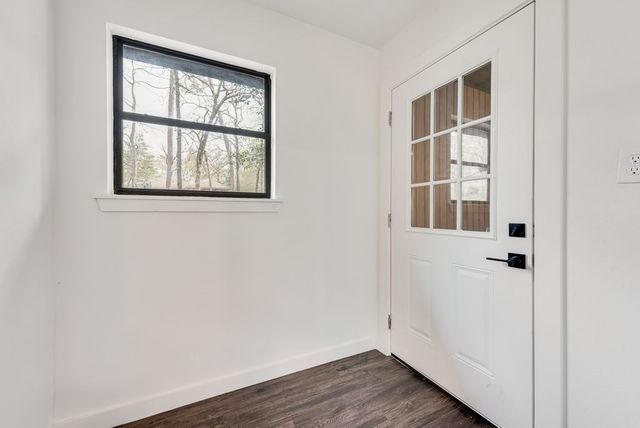 284 Pleasant Hill Lane, Holly Lake Ranch, TX 75765