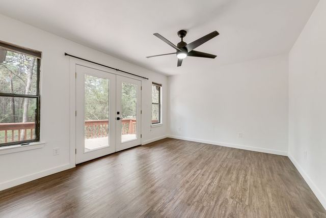 284 Pleasant Hill Lane, Holly Lake Ranch, TX 75765