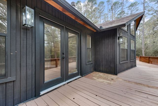 284 Pleasant Hill Lane, Holly Lake Ranch, TX 75765