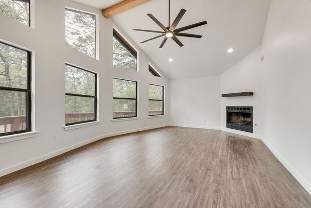 284 Pleasant Hill Lane, Holly Lake Ranch, TX 75765