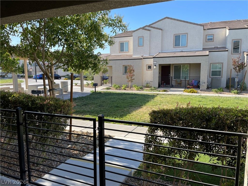 3538 Alpheus River Avenue, Las Vegas, NV 89106 — photo 2