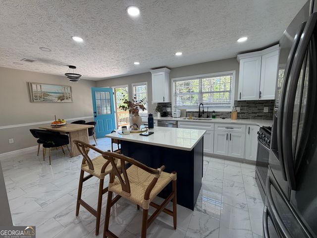934 Bay Ridge Drive, Lawrenceville, GA 30045