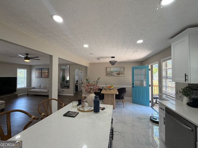934 Bay Ridge Drive, Lawrenceville, GA 30045
