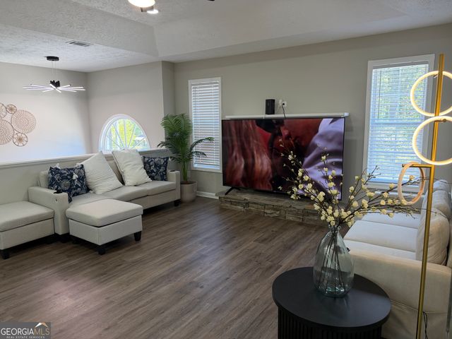 934 Bay Ridge Drive, Lawrenceville, GA 30045