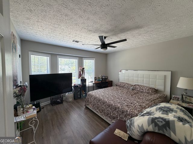 934 Bay Ridge Drive, Lawrenceville, GA 30045