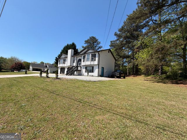 934 Bay Ridge Drive, Lawrenceville, GA 30045