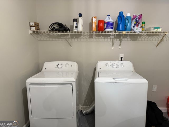 934 Bay Ridge Drive, Lawrenceville, GA 30045