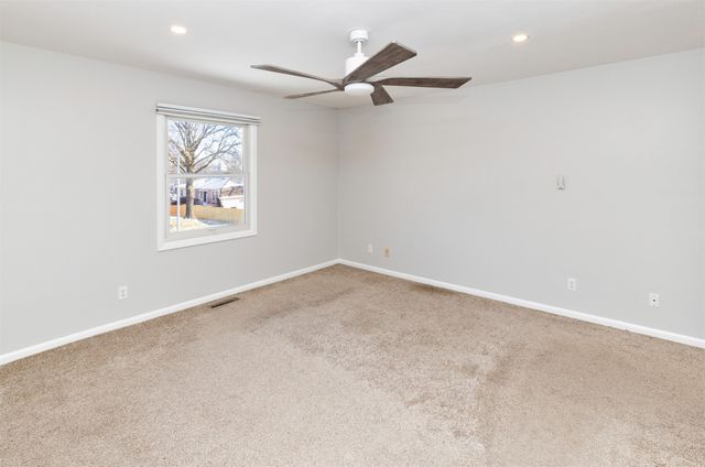 4003 SW 30th Street, Des Moines, IA 50321