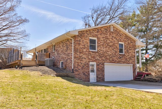 4003 SW 30th Street, Des Moines, IA 50321