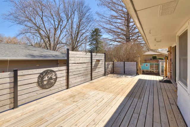 4003 SW 30th Street, Des Moines, IA 50321